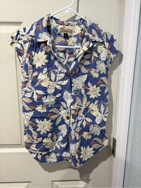 Patagonia Blue Floral Button-Down Shirt
